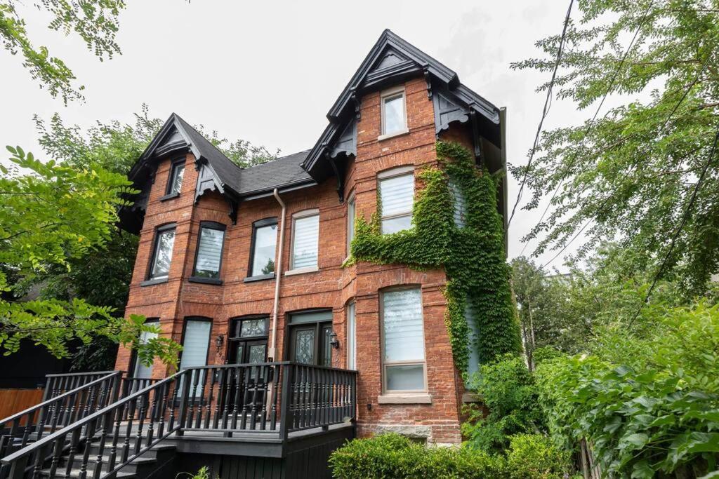 Grand 3 Bedroom Toronto Victorian Entire Home Dış mekan fotoğraf